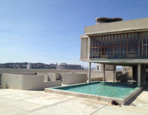 Piscine de la Cit Radieuse, Immeuble Le Corbusier à Marseille. photo 1