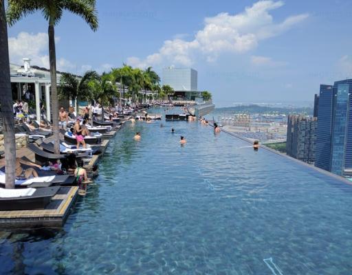 Infinity Pool at Marina Bay Sands Hotel à Singapore. photo 1