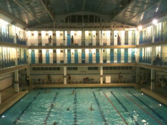 Piscine de Pontoise &agrave; Paris