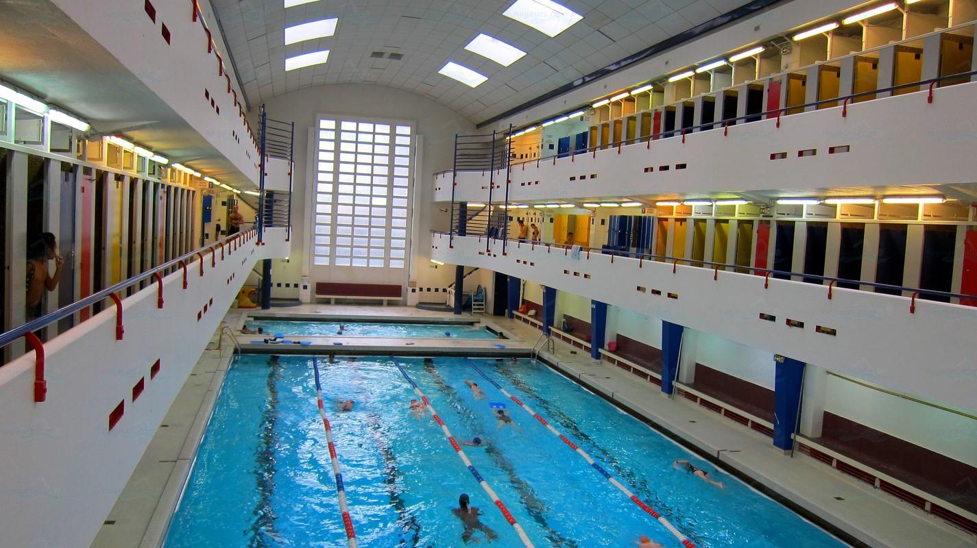 Le guide des 64 piscines de Paris