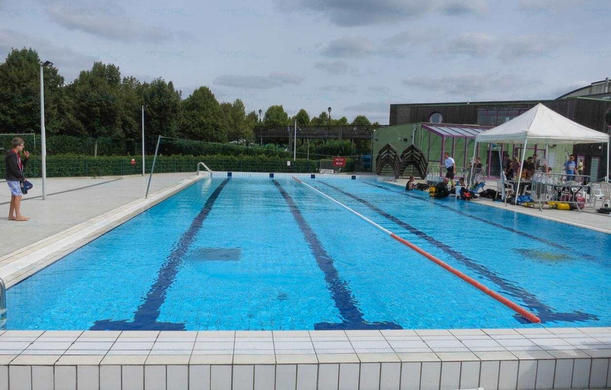 Piscine du parc des sports de Coupvray