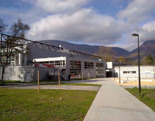 Piscine du domaine Universitaire à Saint Martin d'Heres. photo 1