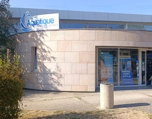 Piscine municipale de La Fert�-Mac� &agrave; La Fert�-Mac�. photo 2