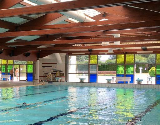 Piscine de Montfort-l'Amaury à Montfort-l'Amaury. photo 1