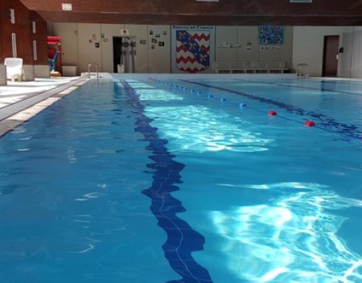 Piscine de Roissy-en-France à Roissy-en-France. photo 1