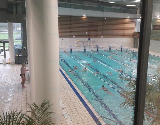 Piscine Saint-Cyr-L'cole à Saint Cyr L'cole. photo 2