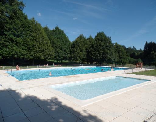 Piscine de Saint-Martial-de-Gimel à Saint-Martial-de-Gimel. photo 1