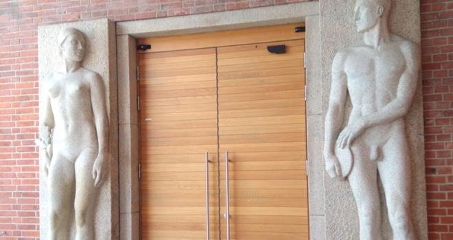 photo Schwimmhalle Finckensteinallee