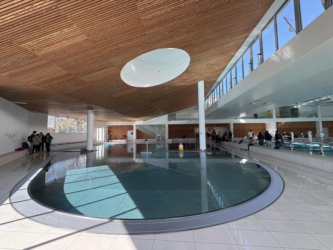 Piscine Th�r�se et Jeanne Brul� (ex Elisabeth)