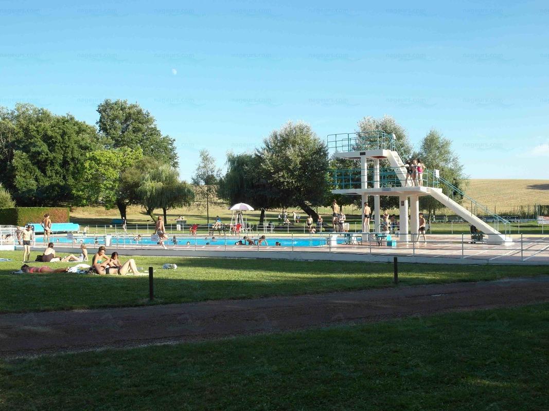 Piscine municipale de Gardes-le-Pontaroux