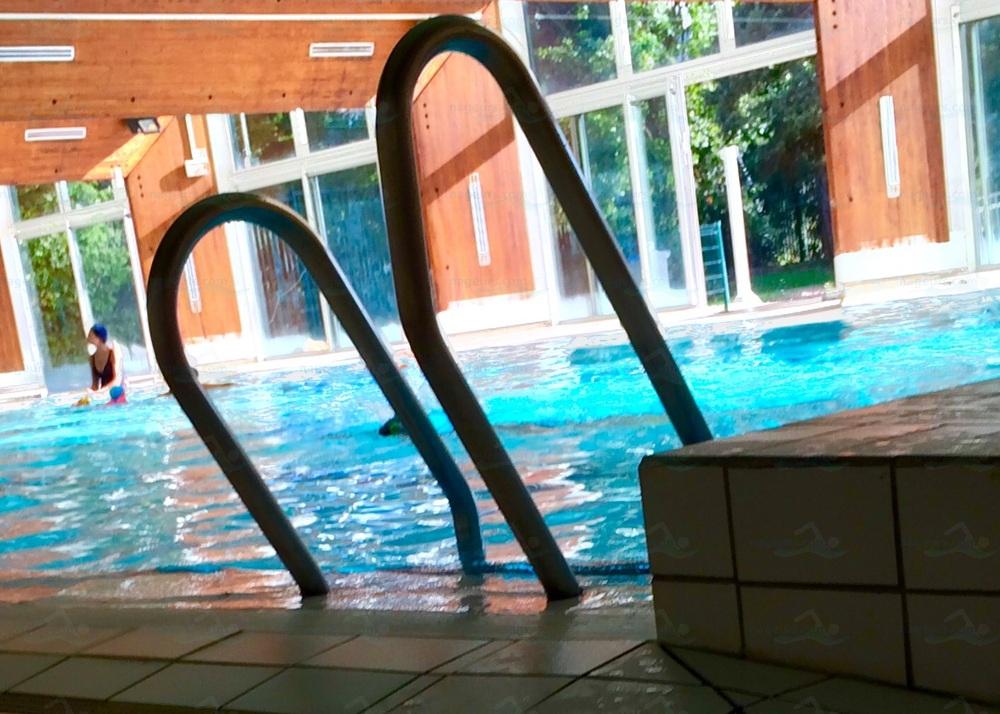 Piscine de l'Ha les Roses