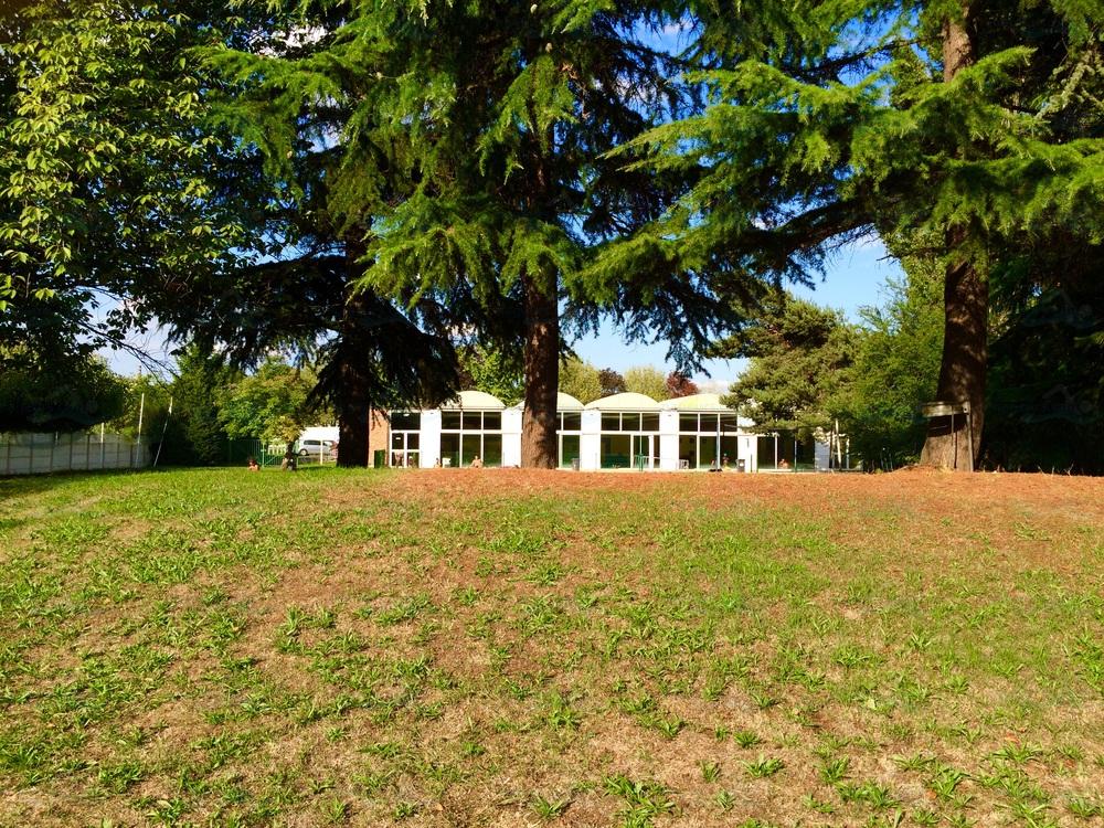 Piscine de l'Ha les Roses