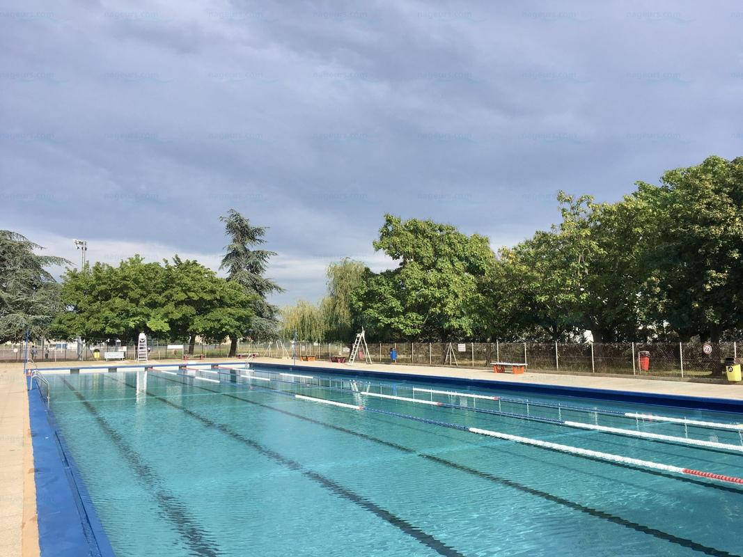 Piscine intercommunale du Beaujolais Val de Sane
