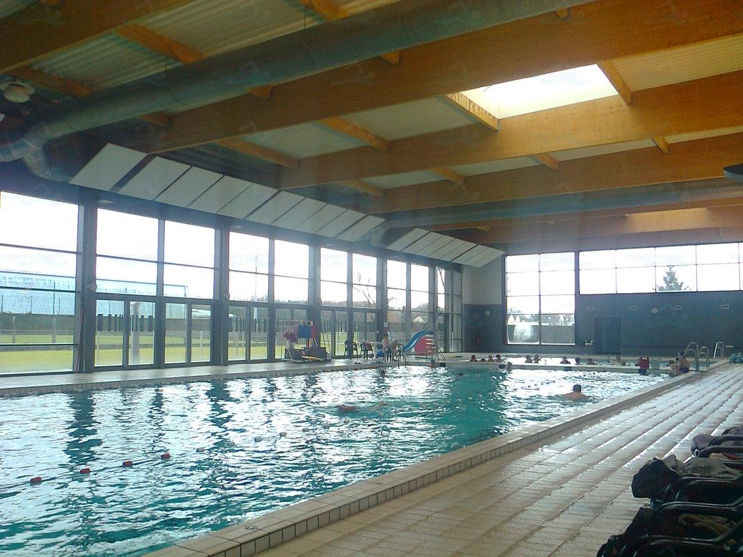 Piscine chalette sur loing