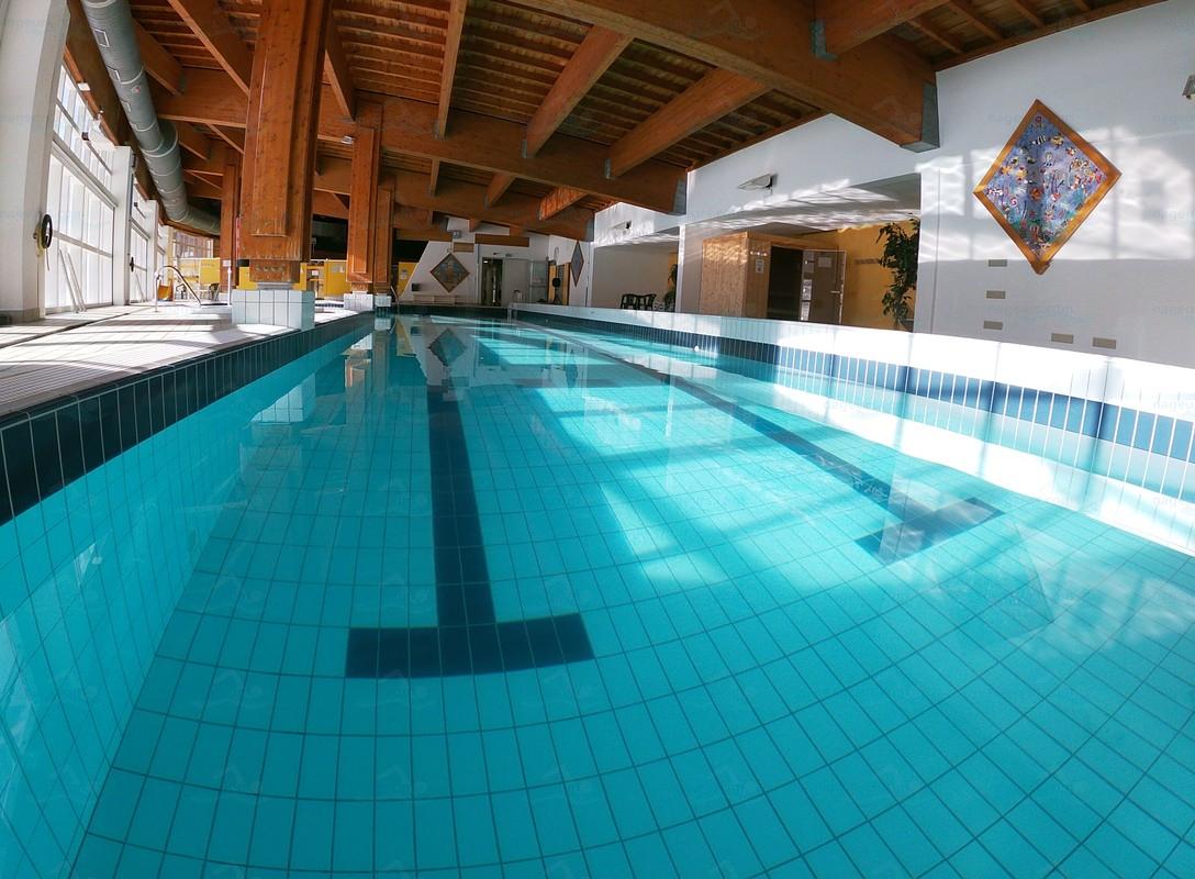 Piscine de Lanslevillard