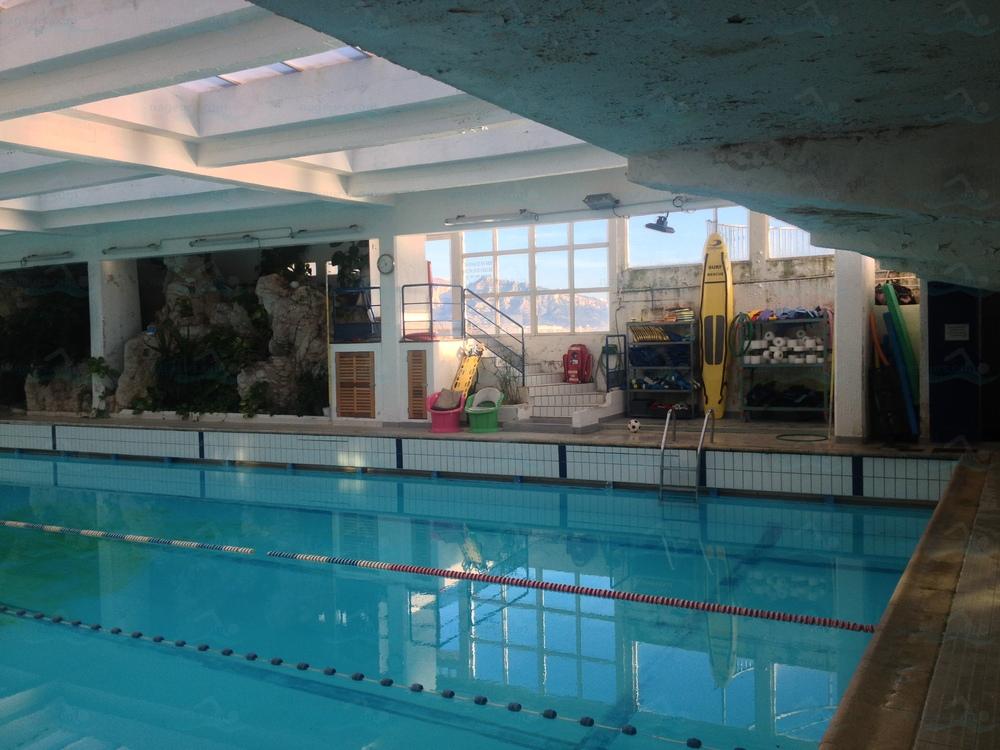 Piscine du restaurant Les Dauphins Corniche