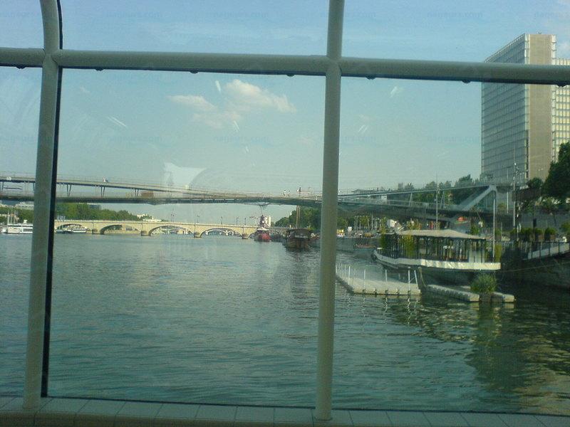 Piscine Josphine-Baker