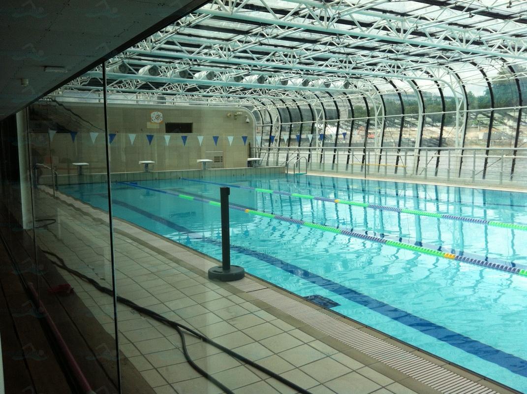 Piscine Josphine-Baker