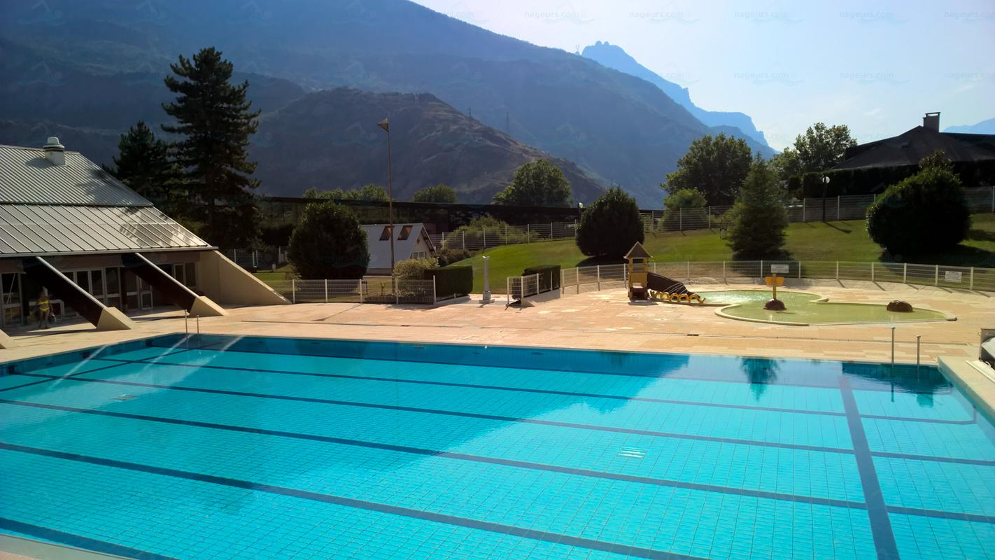 Photos Piscine municipale SaintJeandeMaurienne